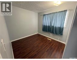 222 1st Street Ne, Wadena, SK S0A4J0 Photo 11