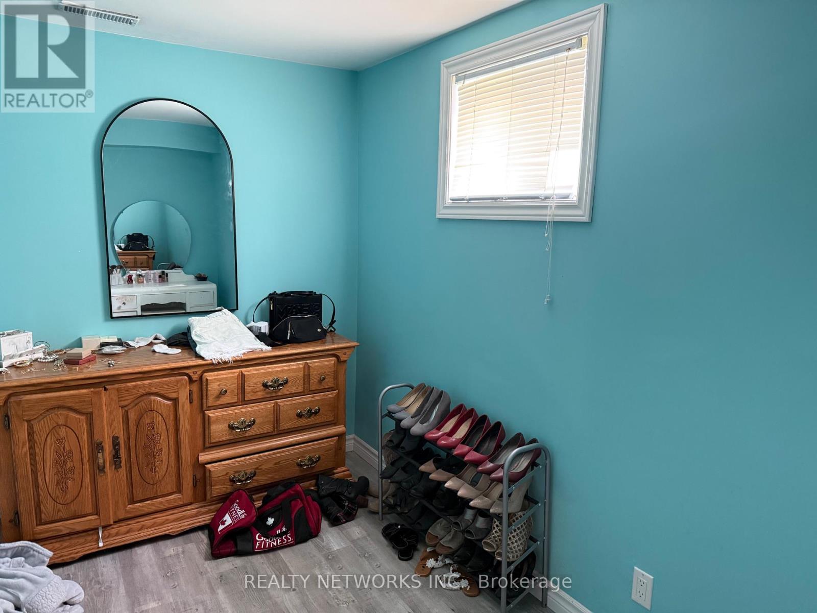60 O'BRIAN AVENUE - 16