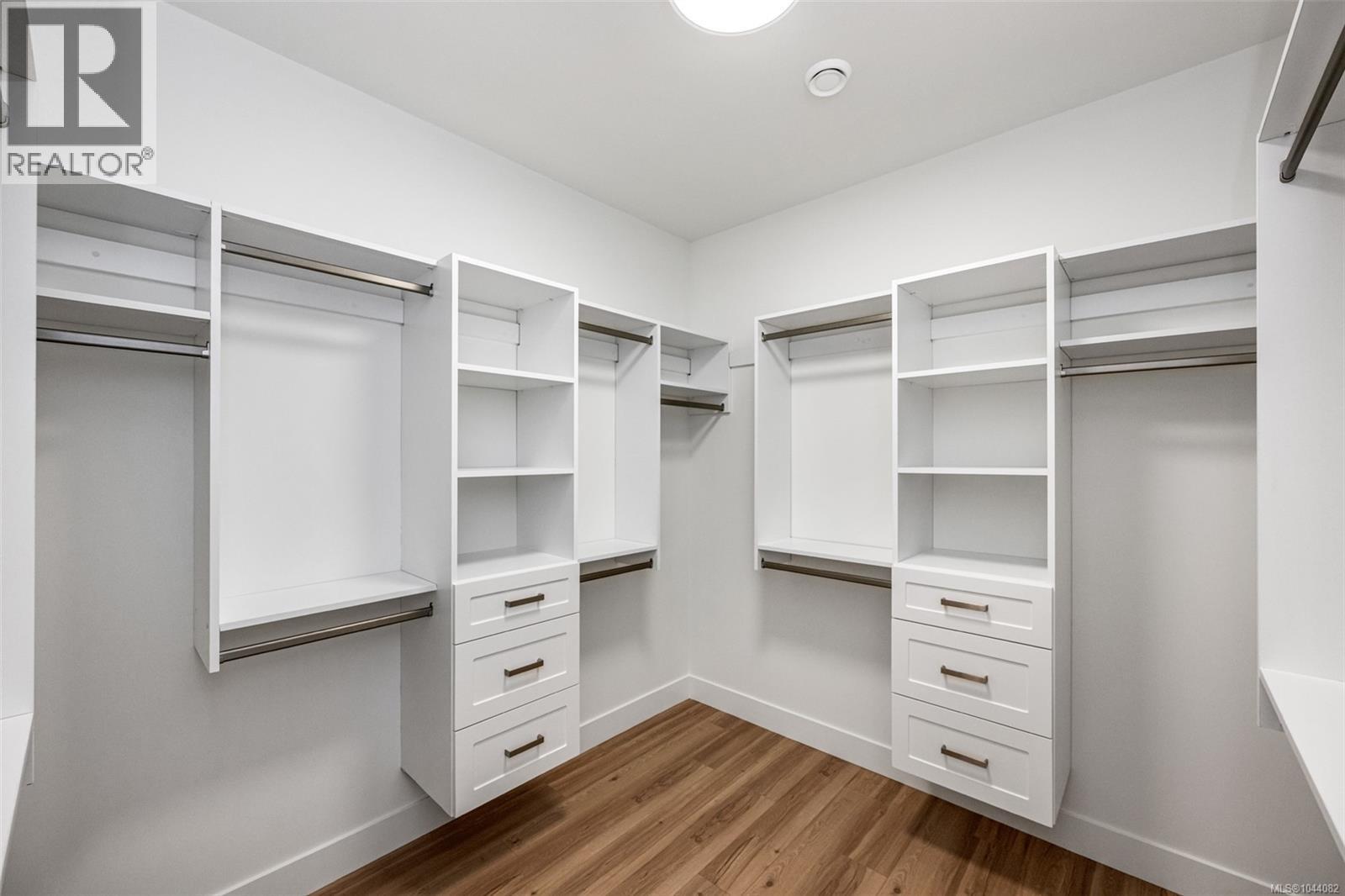 654 Wisteria Ridge - 34