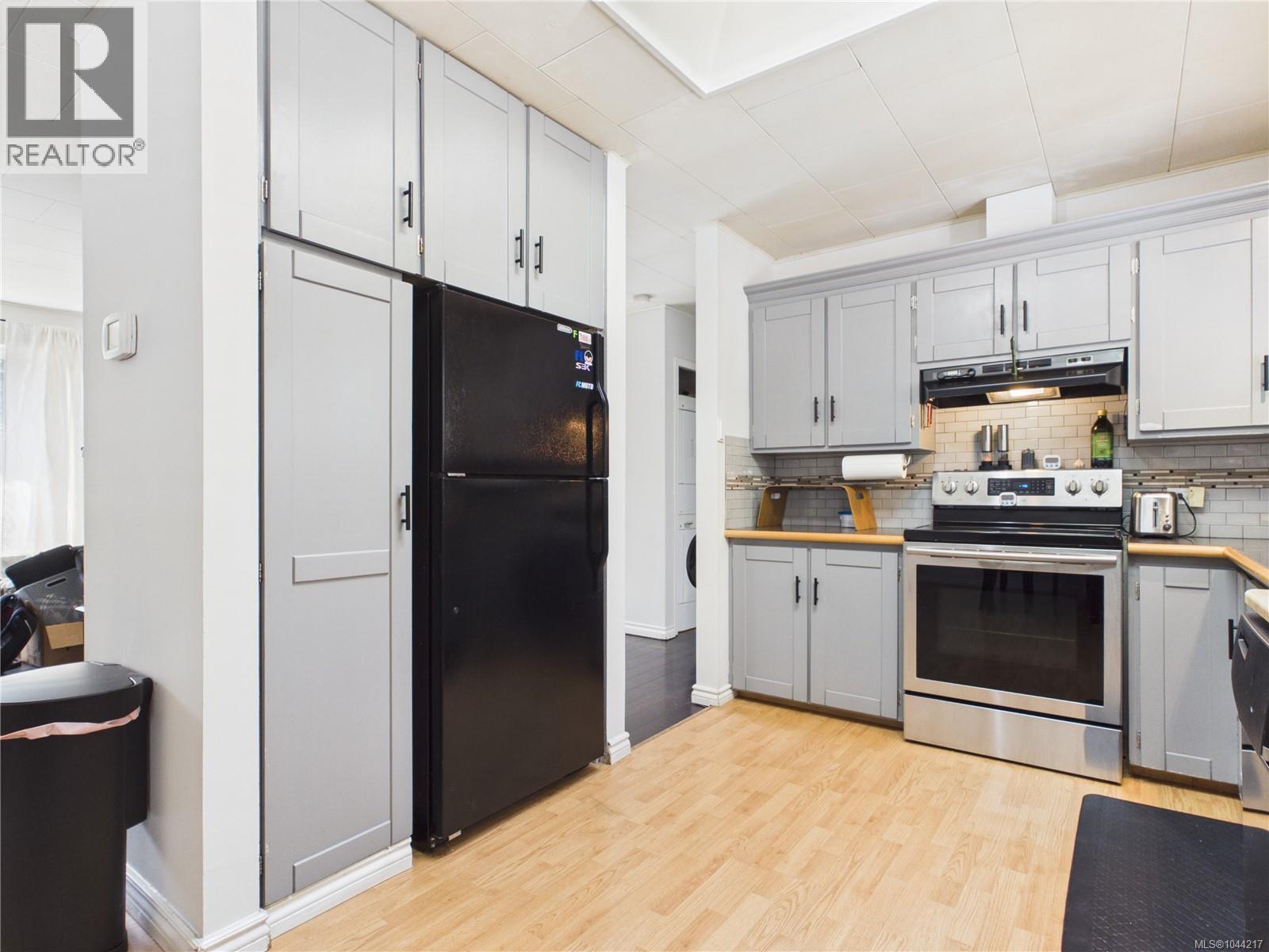 3624 Uplands Dr - 12
