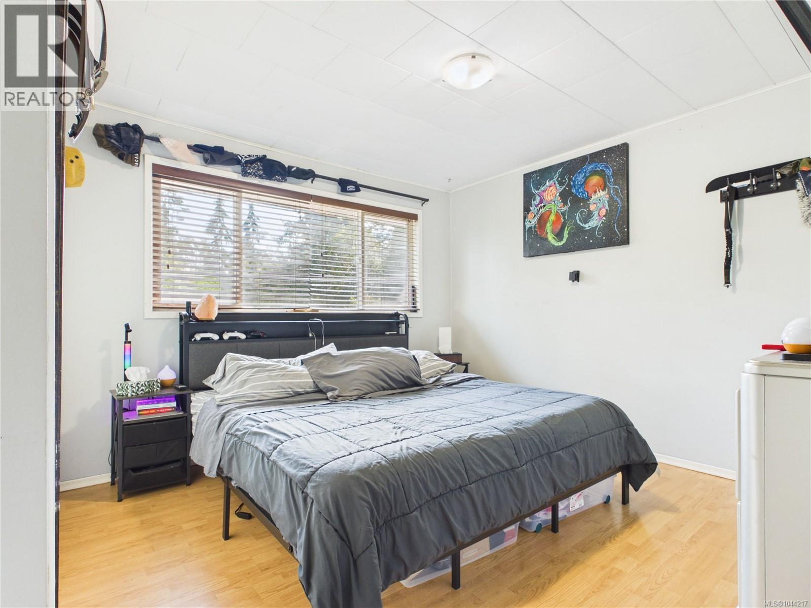 3624 Uplands Dr - 16