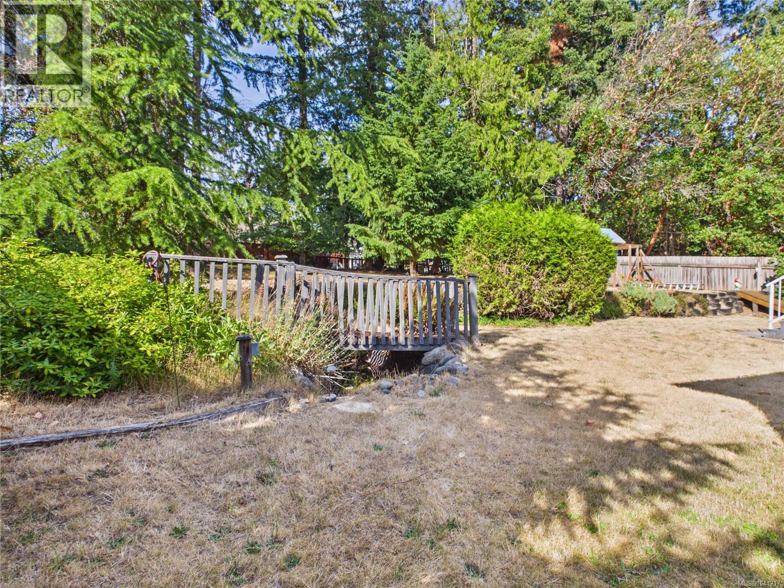 3624 Uplands Dr - 41