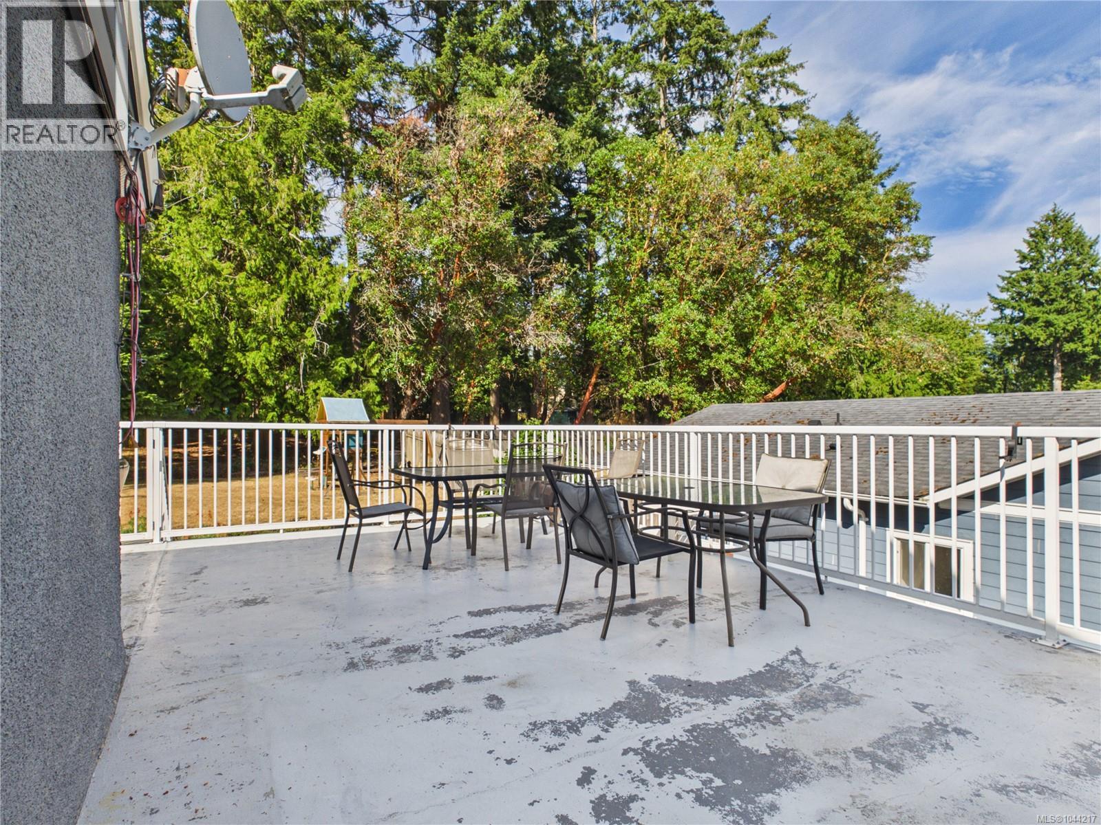 3624 Uplands Dr - 45