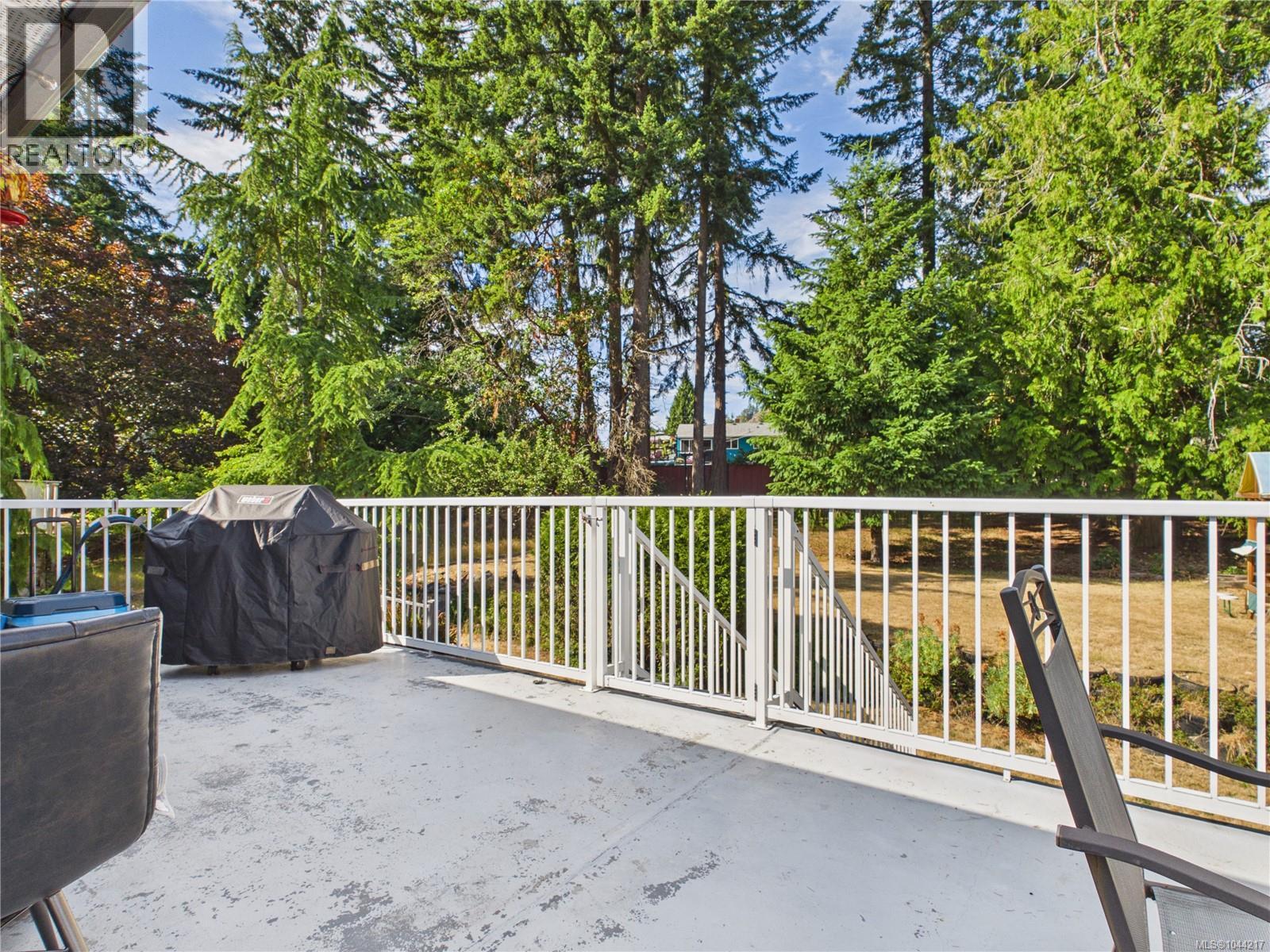 3624 Uplands Dr - 47