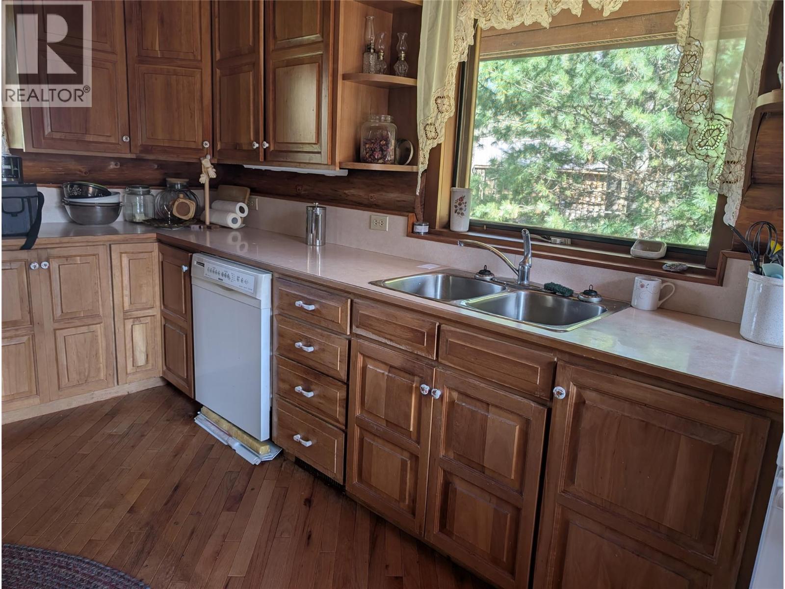 1361 Horning Road, Seymour Arm