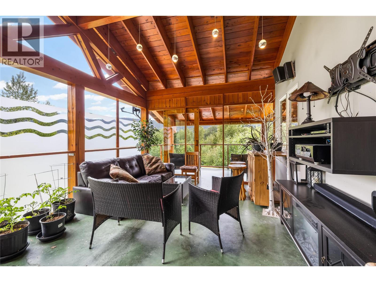 15865 3A Highway - Image 20