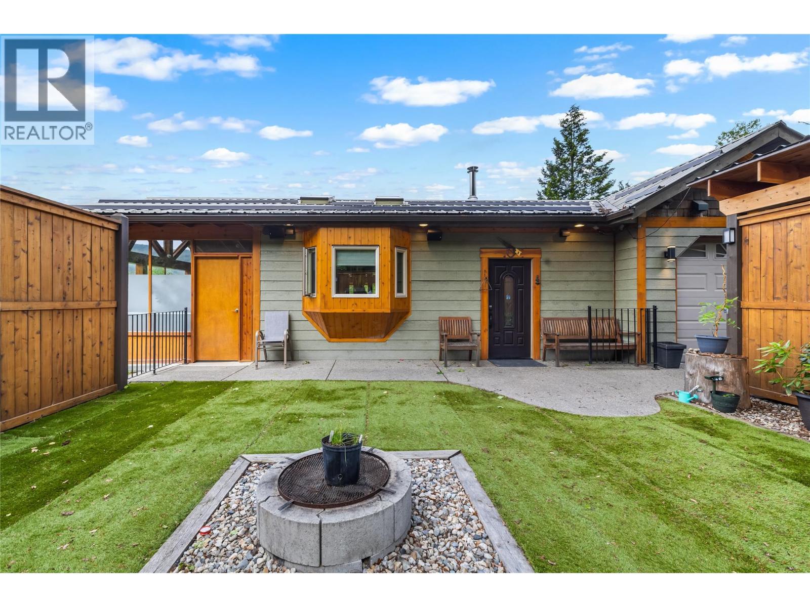 15865 3A Highway - 24