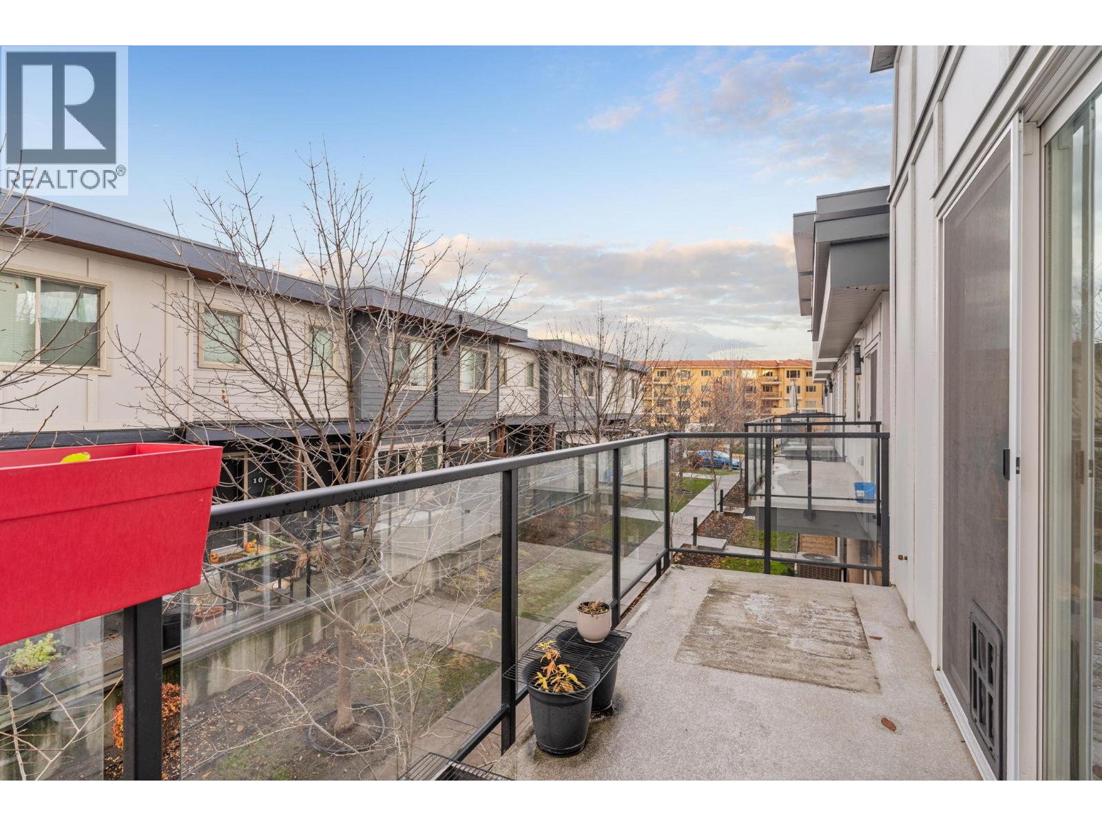 #106 3630 Mission Springs Drive - 22