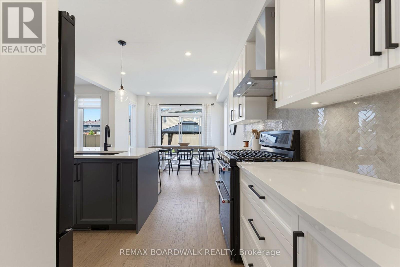 House for Rent in Ottawa – 224 SKIPPER DRIVE, Ottawa – By Peter Sagos - Image 9