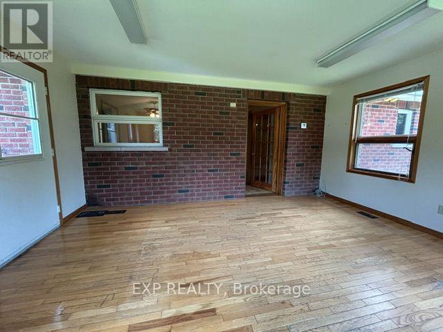 House for Rent in Ottawa – 9327 COOPER HILL ROAD, Ottawa – By Peter Sagos - Image 11