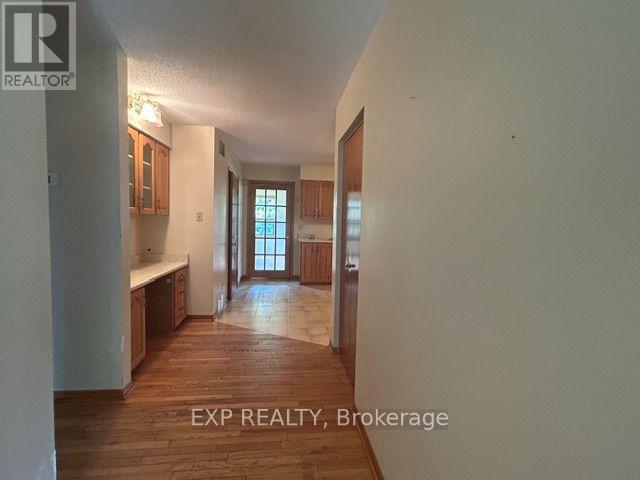 House for Rent in Ottawa – 9327 COOPER HILL ROAD, Ottawa – By Peter Sagos - Image 9