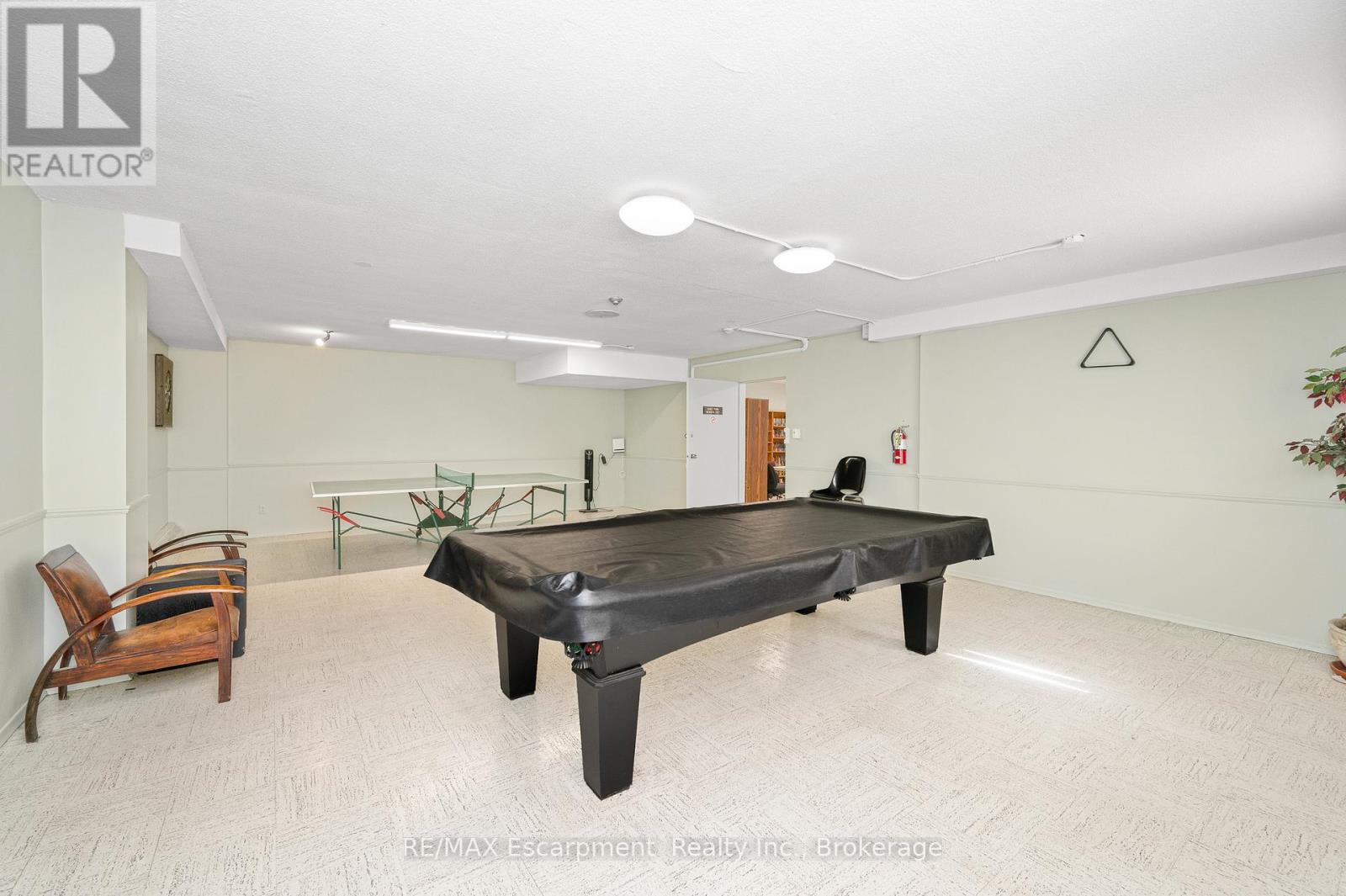 #1501 975 WARWICK COURT - 23