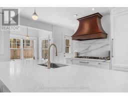 11 Donwoods Drive, Toronto, ON M4N2E9 Photo 14