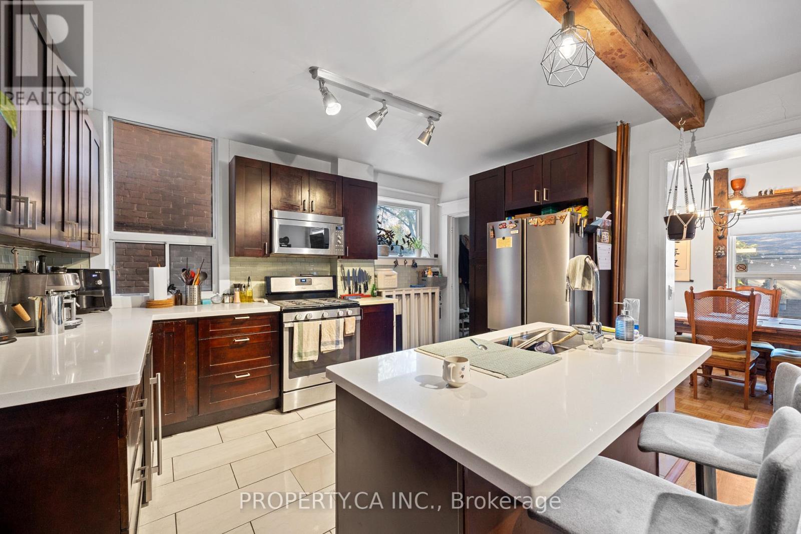 396 ROXTON ROAD - 10