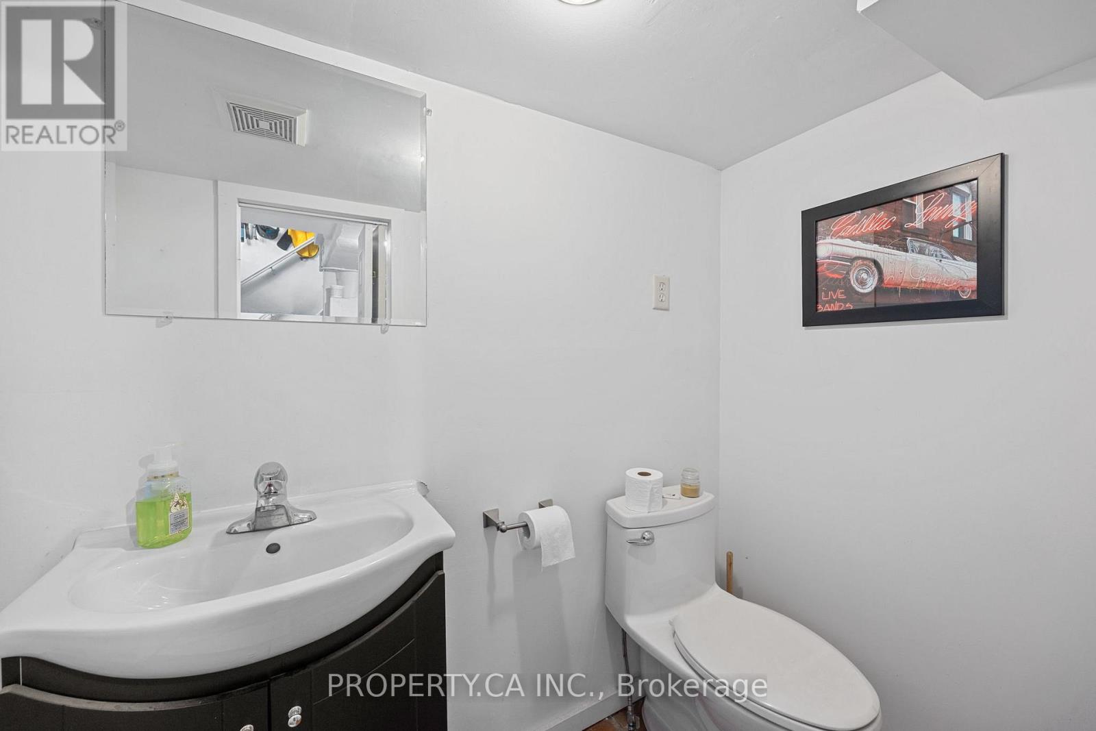 396 ROXTON ROAD - 12