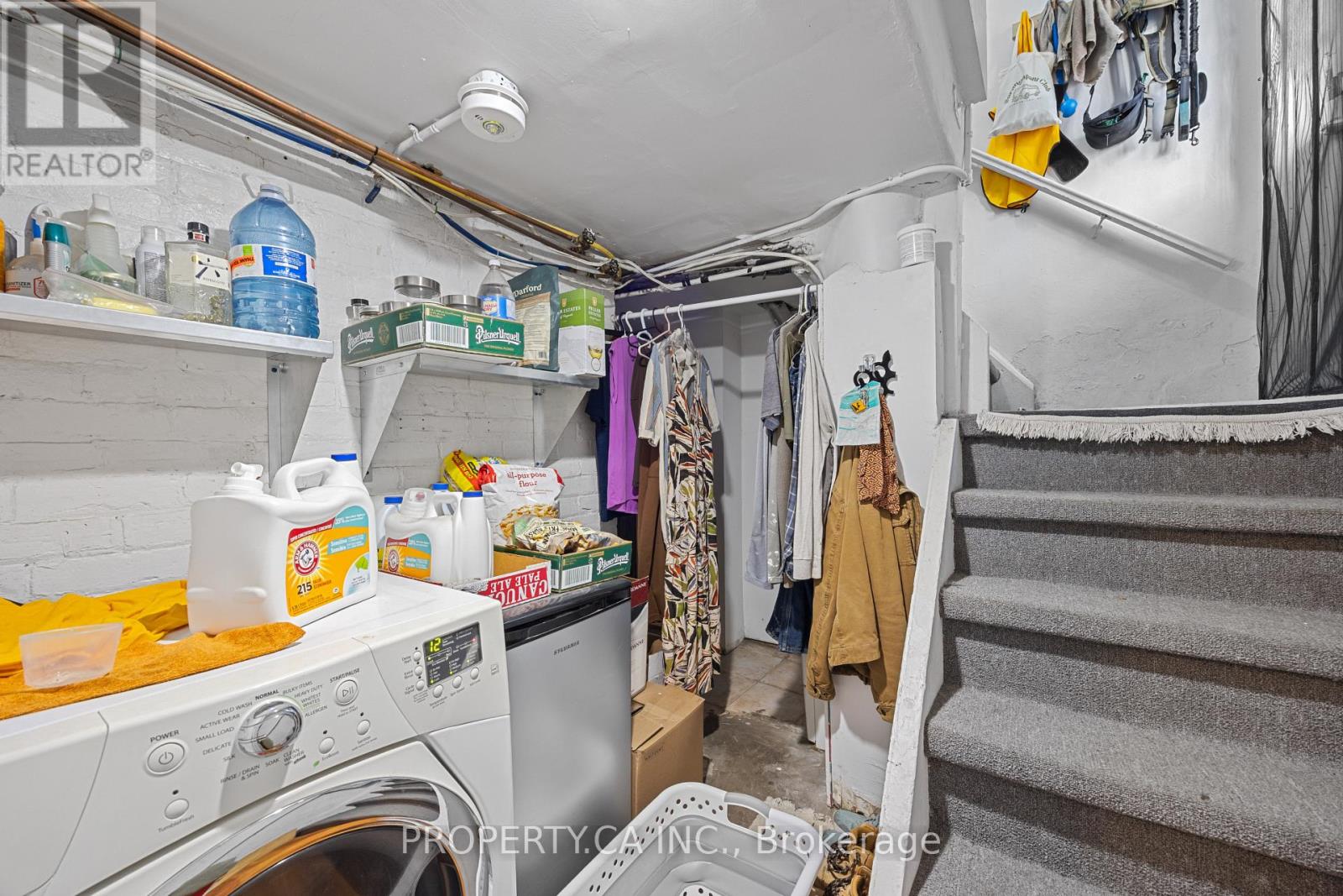 396 ROXTON ROAD - 13