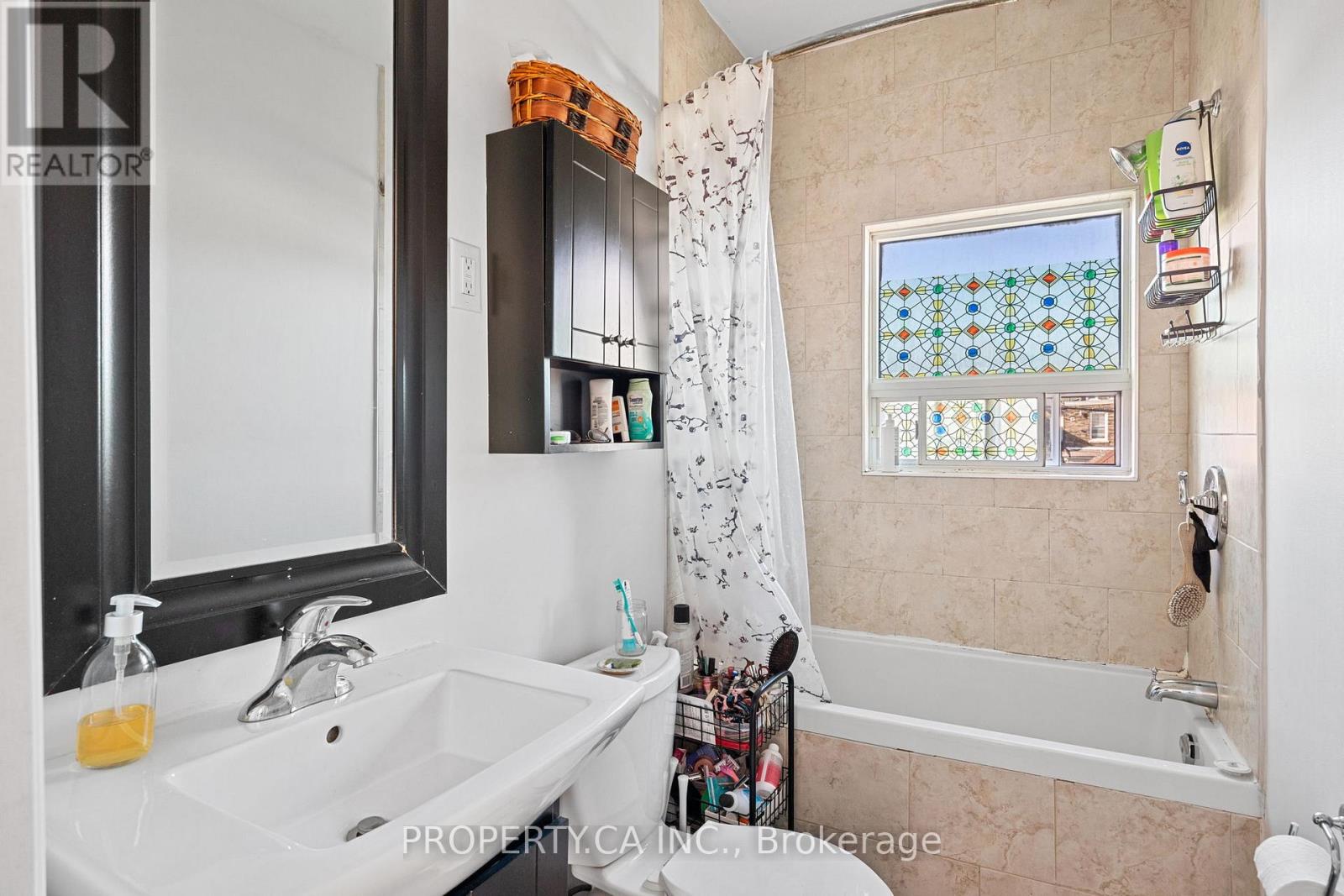 396 ROXTON ROAD - 18