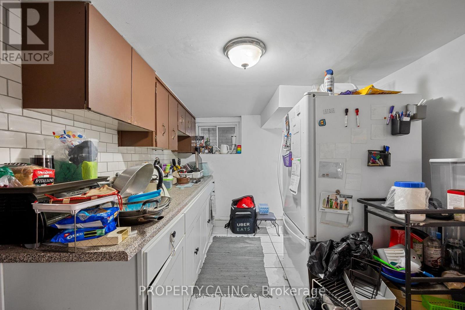 396 ROXTON ROAD - 32