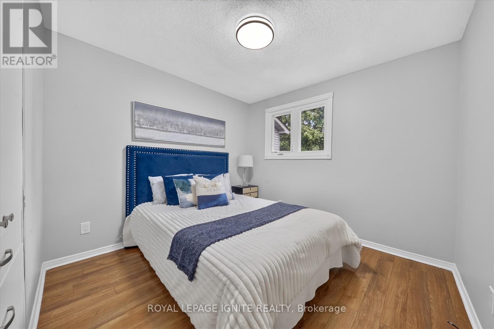 1569 NORWILL CRESCENT - 29