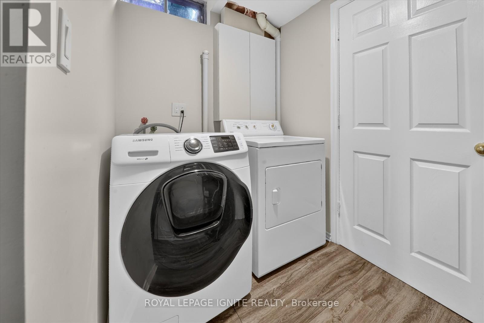 1569 NORWILL CRESCENT - 33