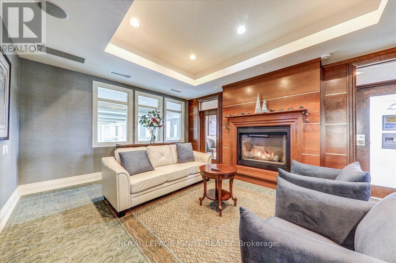 #301 65 SHIPWAY AVENUE - 8