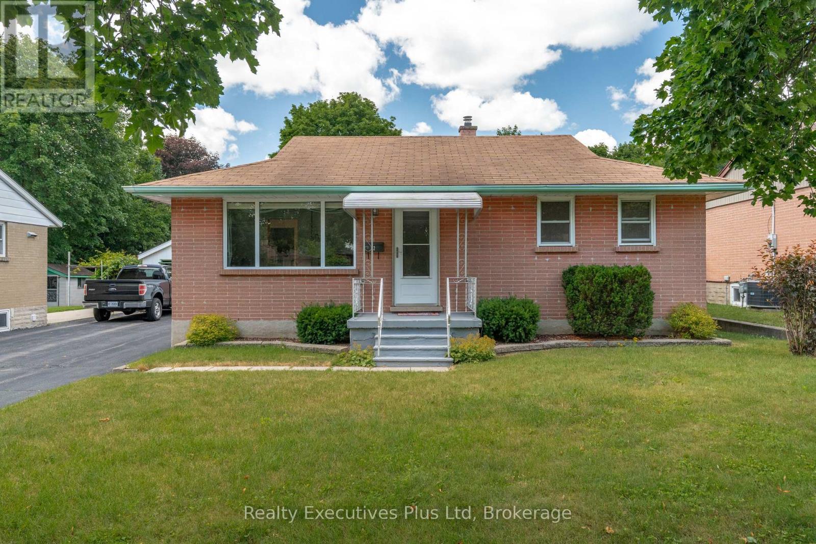 82 CASSINO AVENUE - 1
