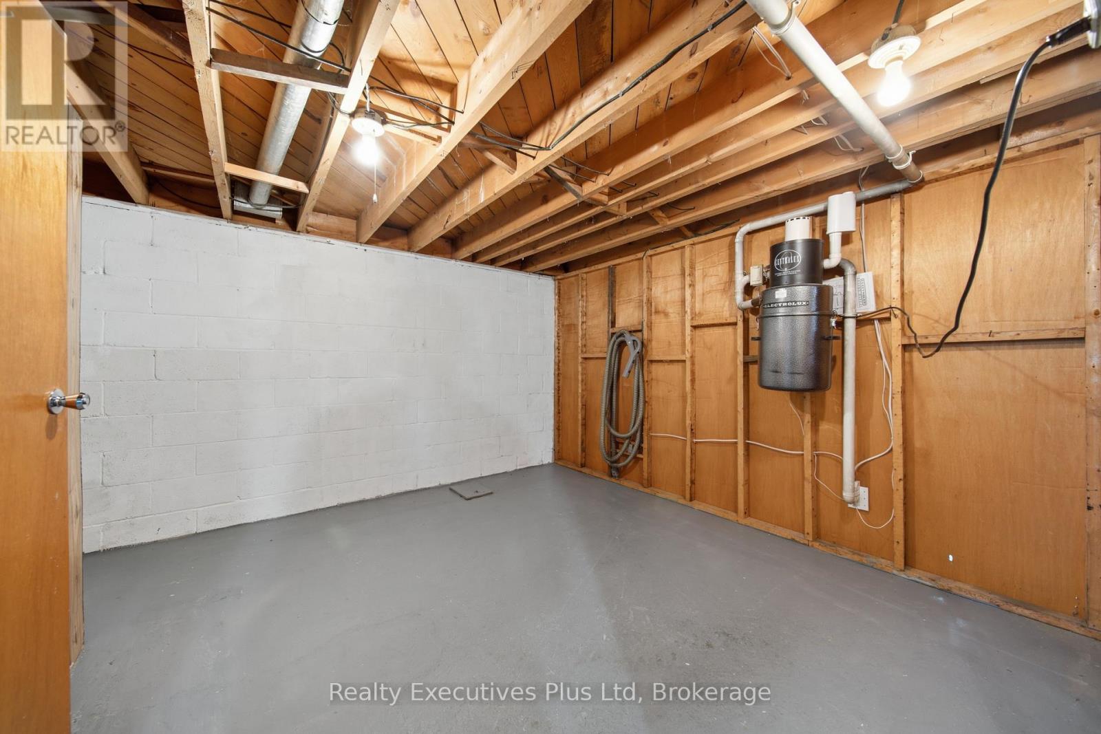 82 CASSINO AVENUE - 28