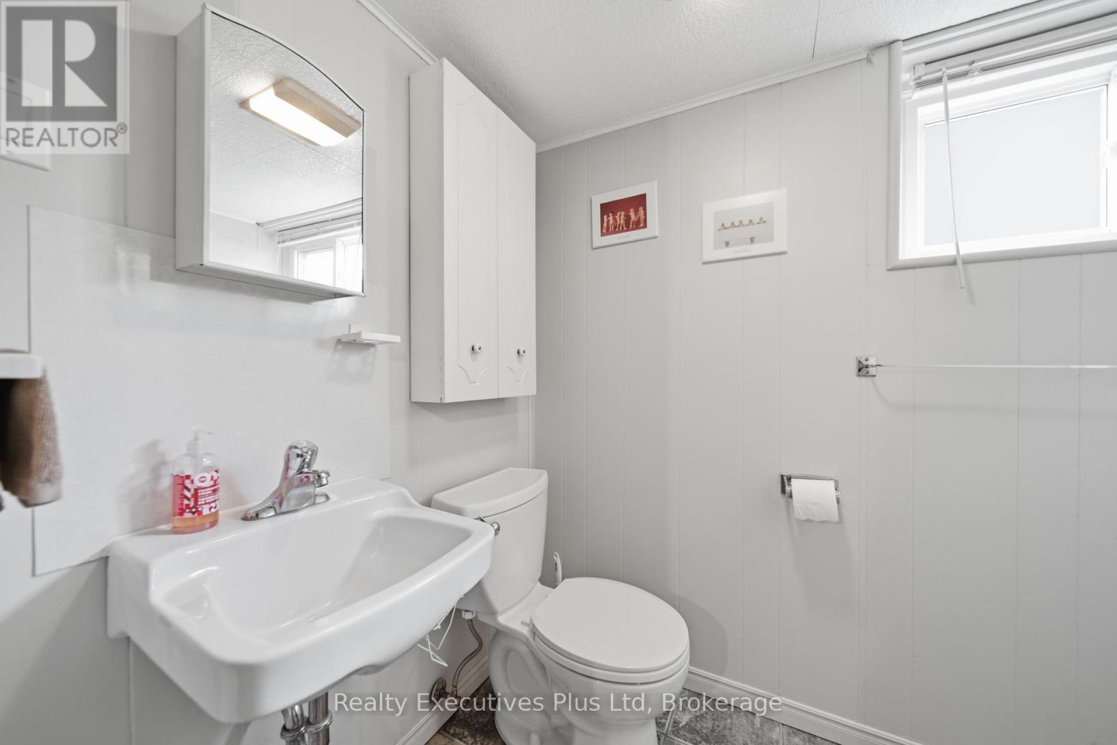 82 CASSINO AVENUE - 30