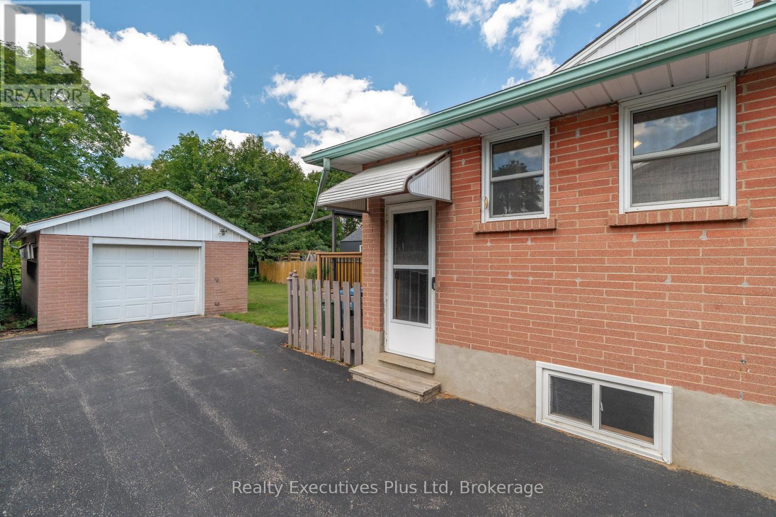 82 CASSINO AVENUE - 32