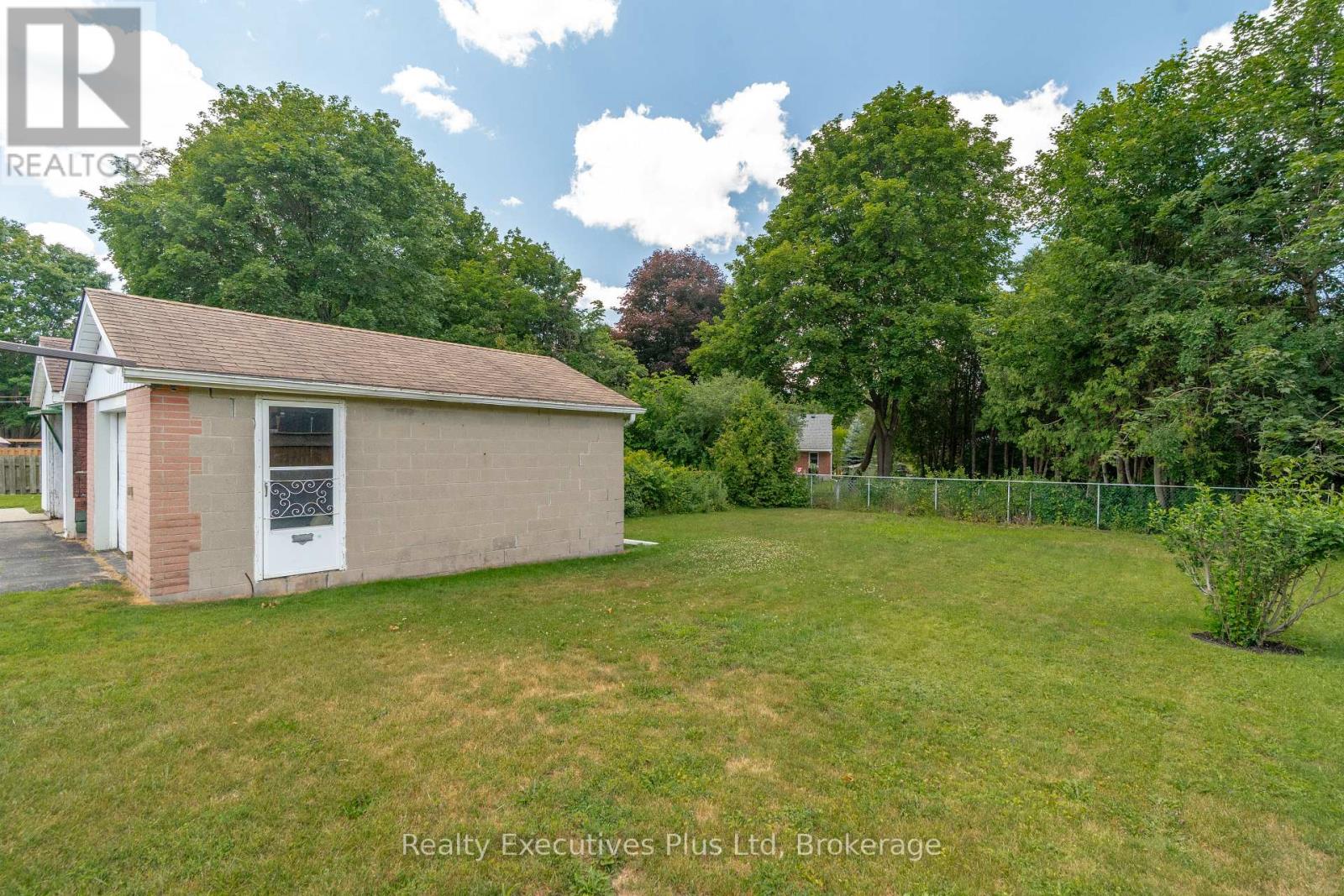 82 CASSINO AVENUE - 40