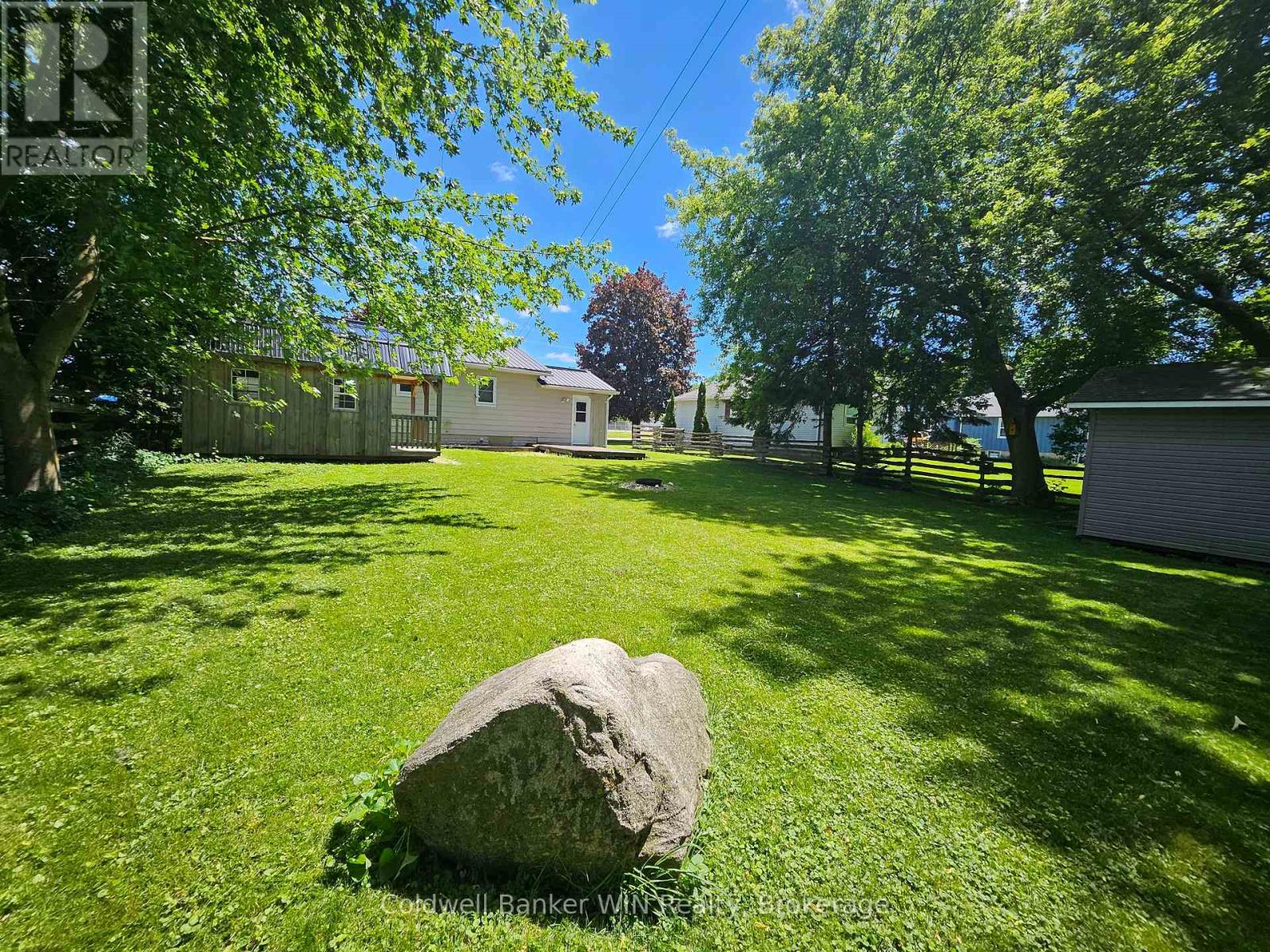 383 WELLINGTON STREET E - 26