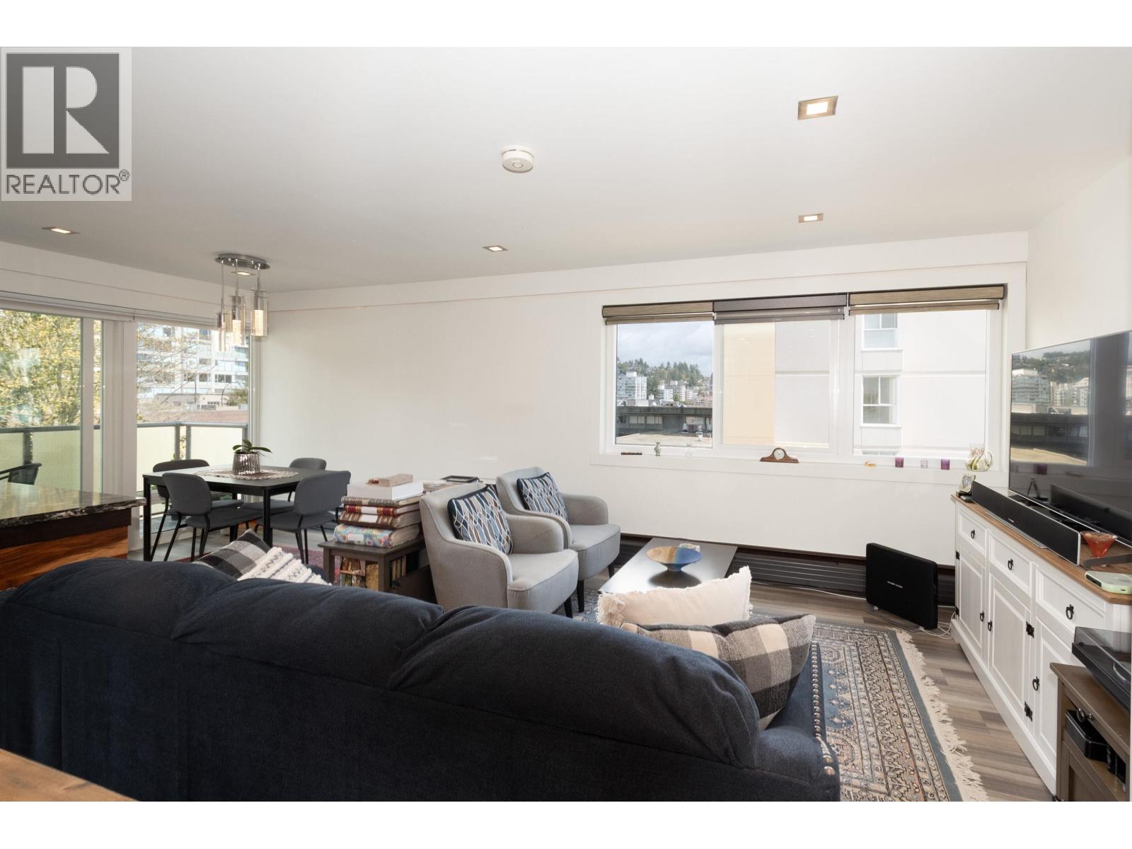 303 1845 BELLEVUE AVENUE, West Vancouver