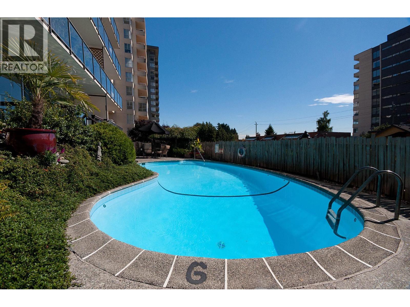 303 1845 BELLEVUE AVENUE, West Vancouver