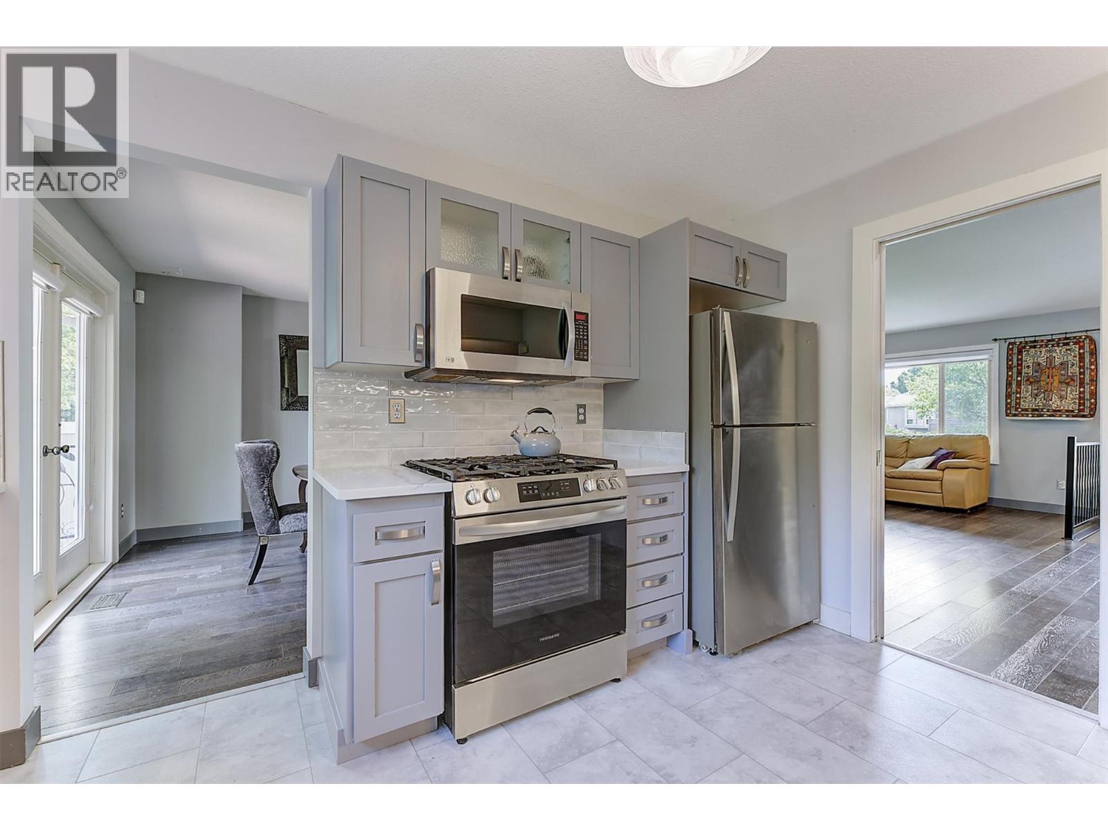 1852 Crossglen Court - 8