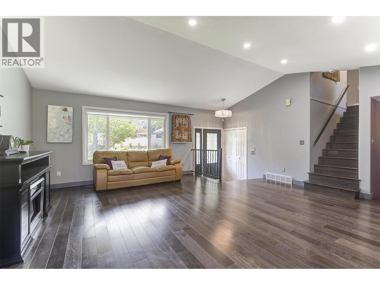 1852 Crossglen Court - 24