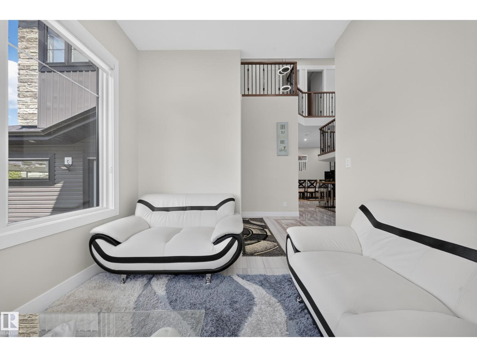 4017 47 AV - Image 7