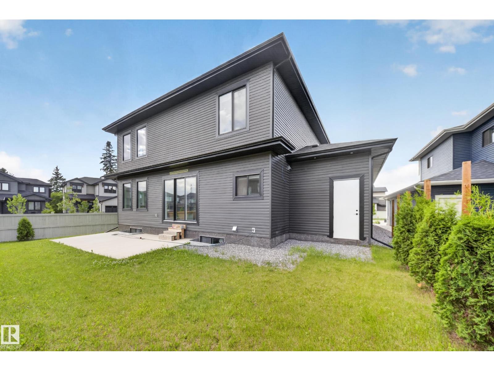 4017 47 AV - Image 73