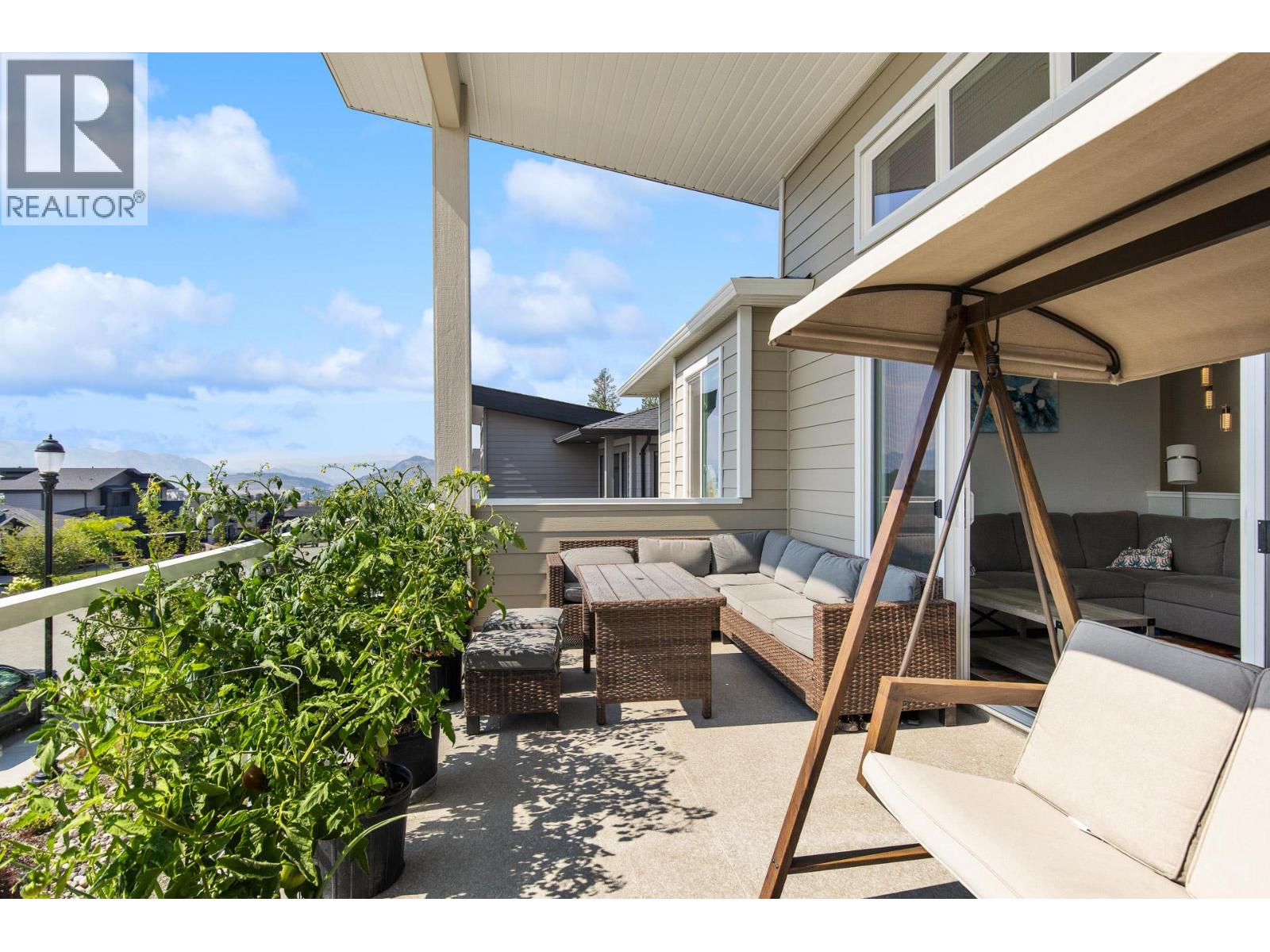 2562 Crown Crest Drive - 20