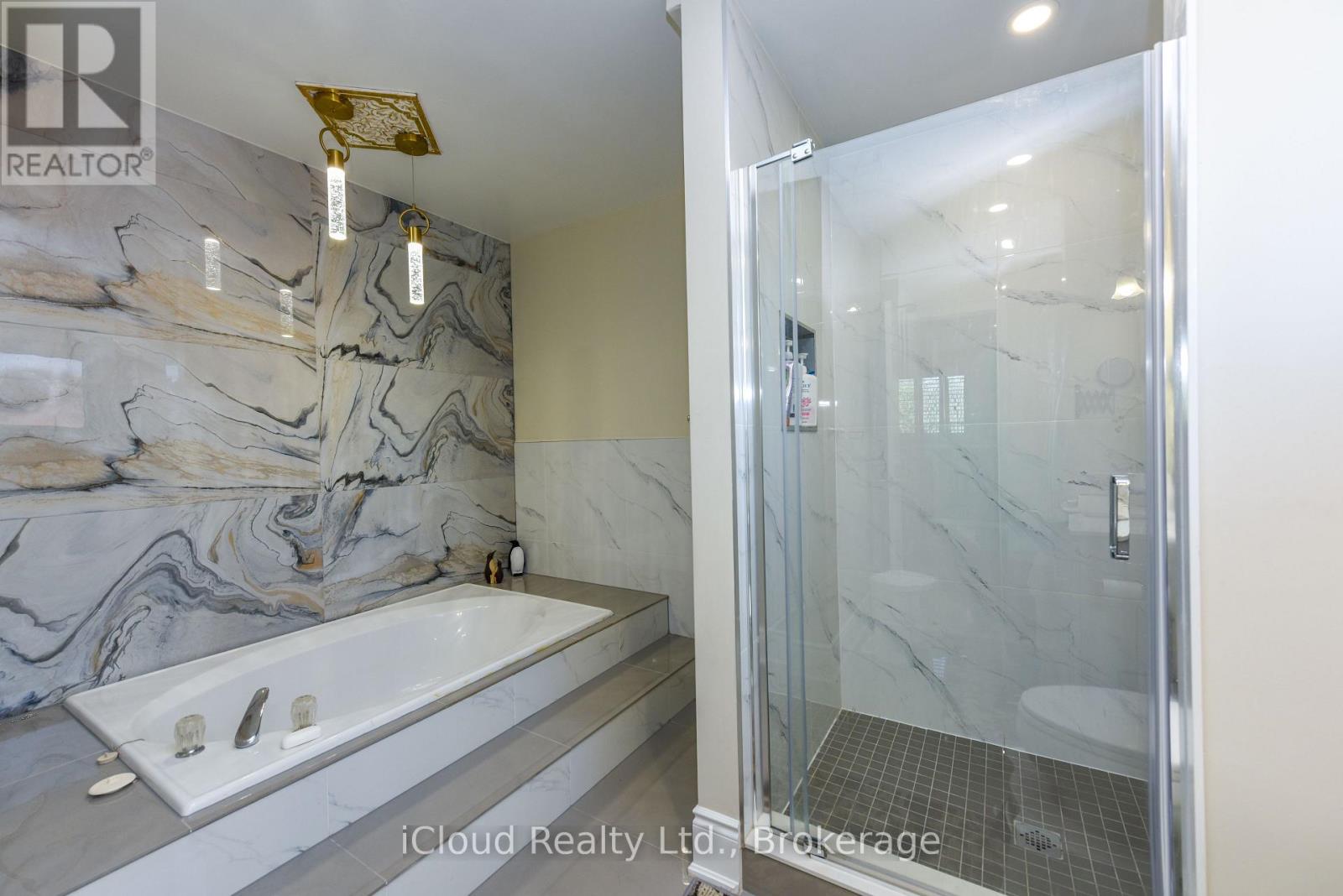 8 ST MARK PLACE - 20