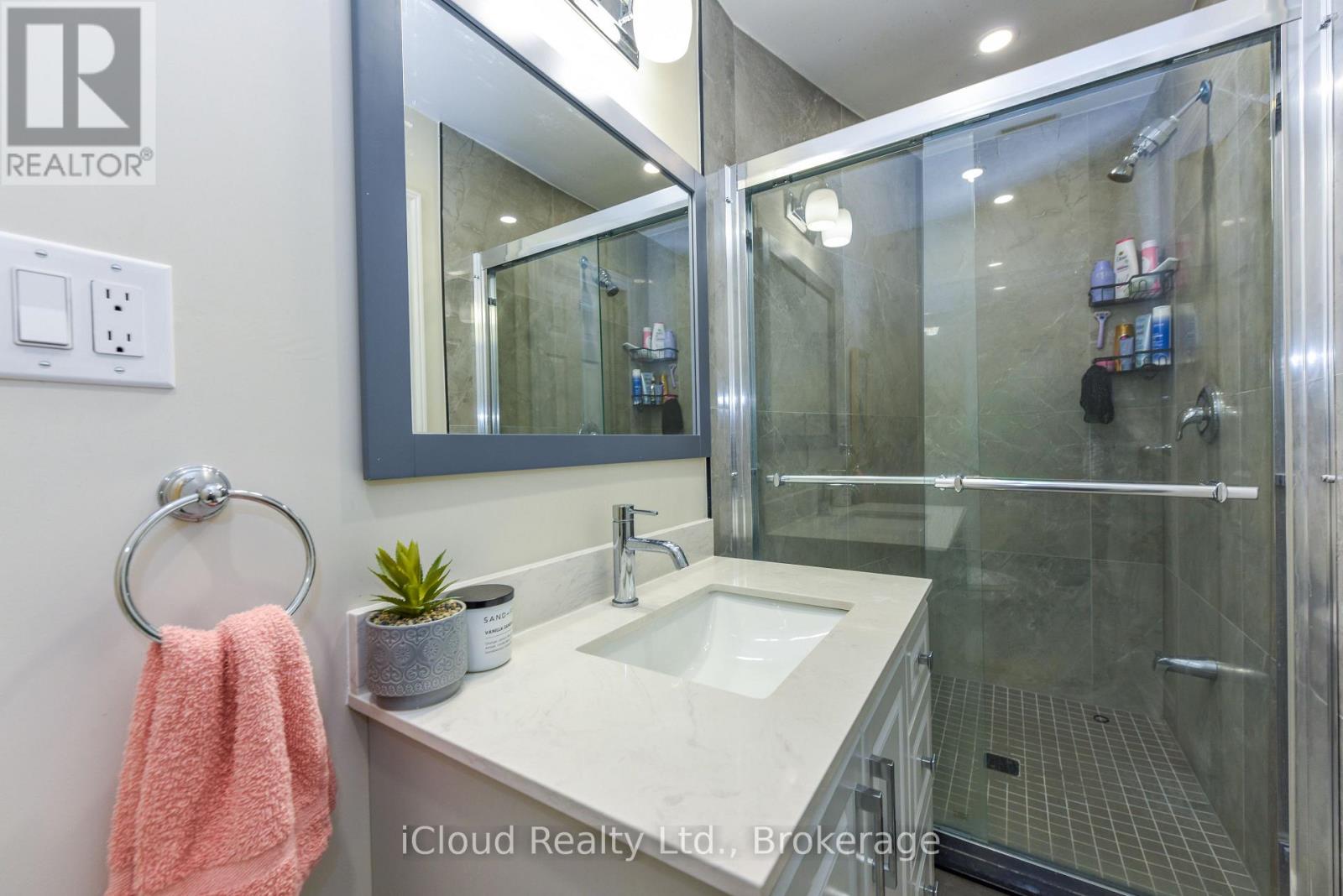 8 ST MARK PLACE - 22