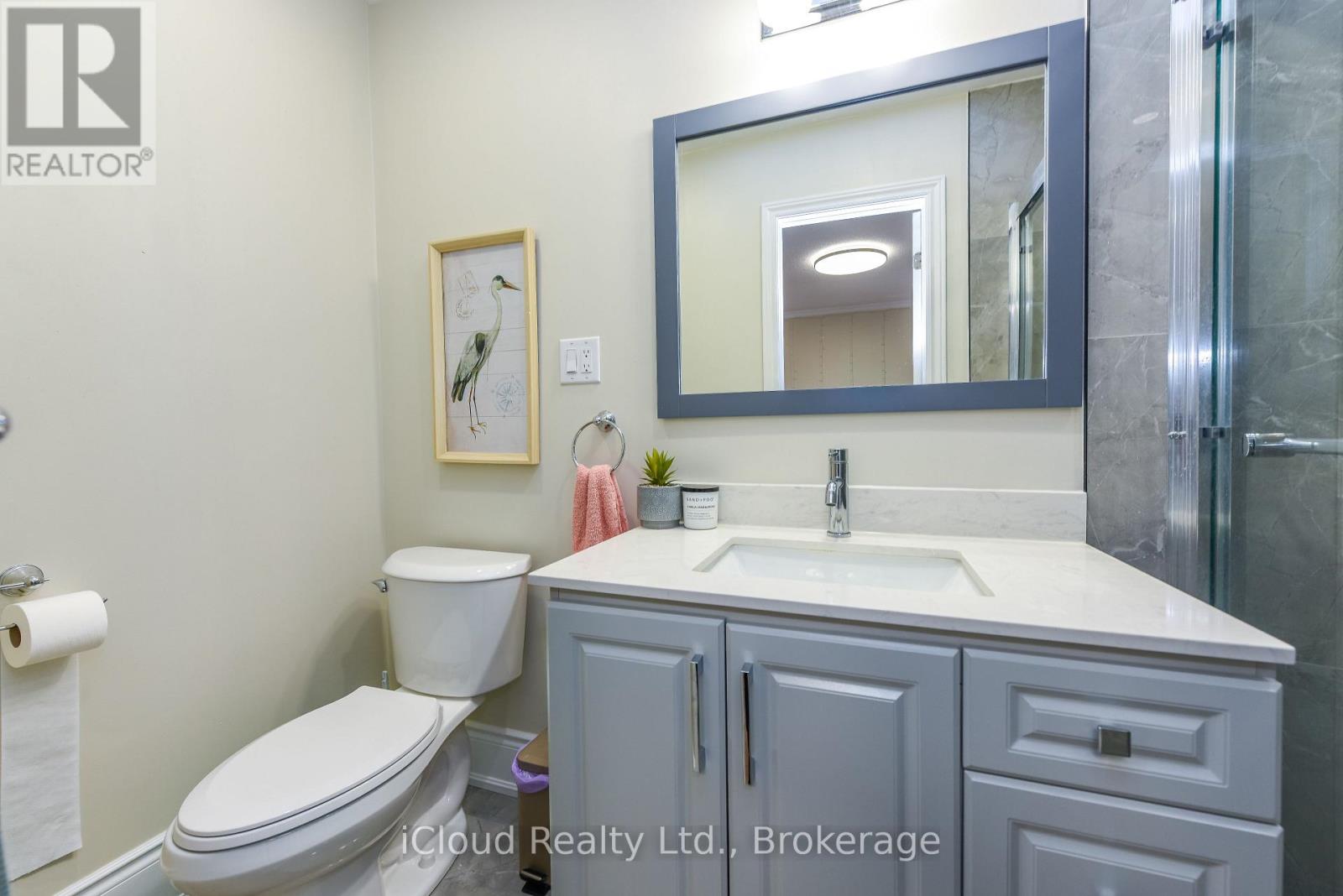 8 ST MARK PLACE - 23