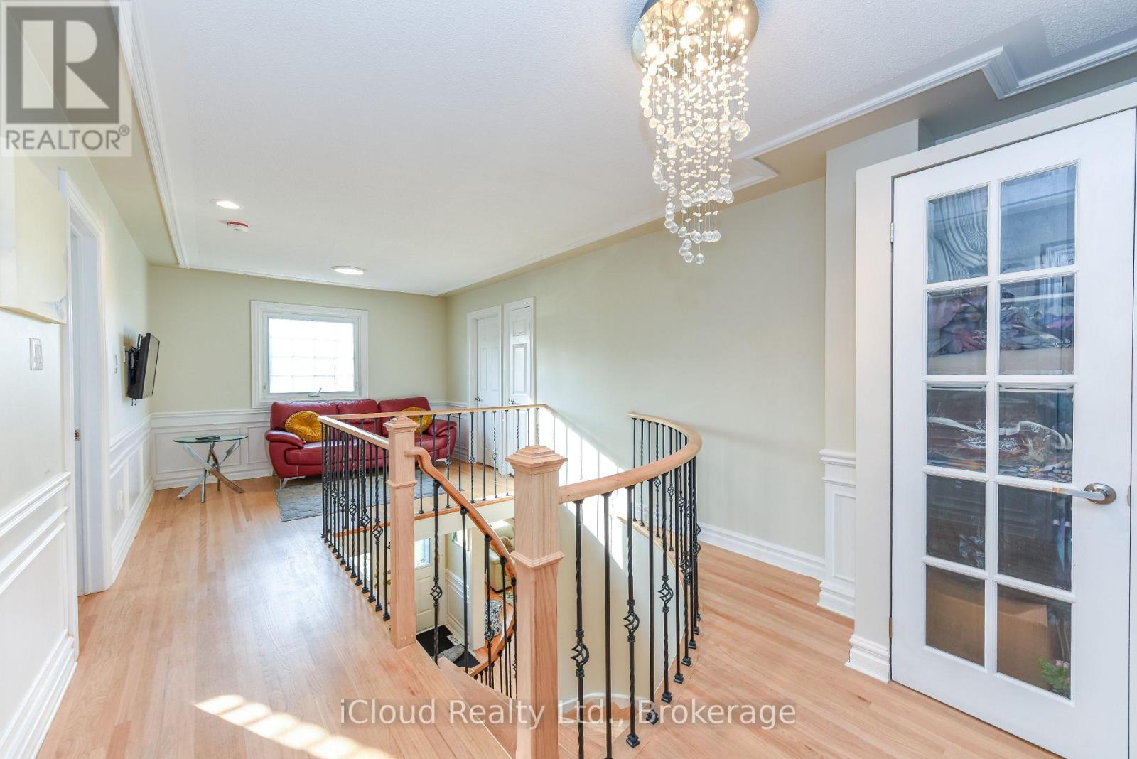 8 ST MARK PLACE - 24