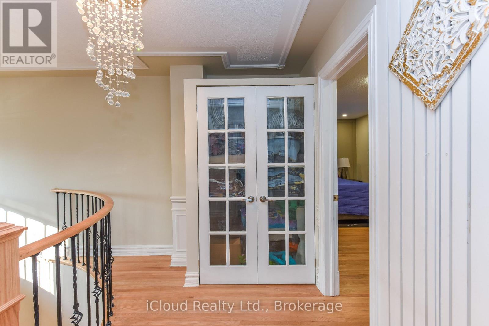 8 ST MARK PLACE - 30