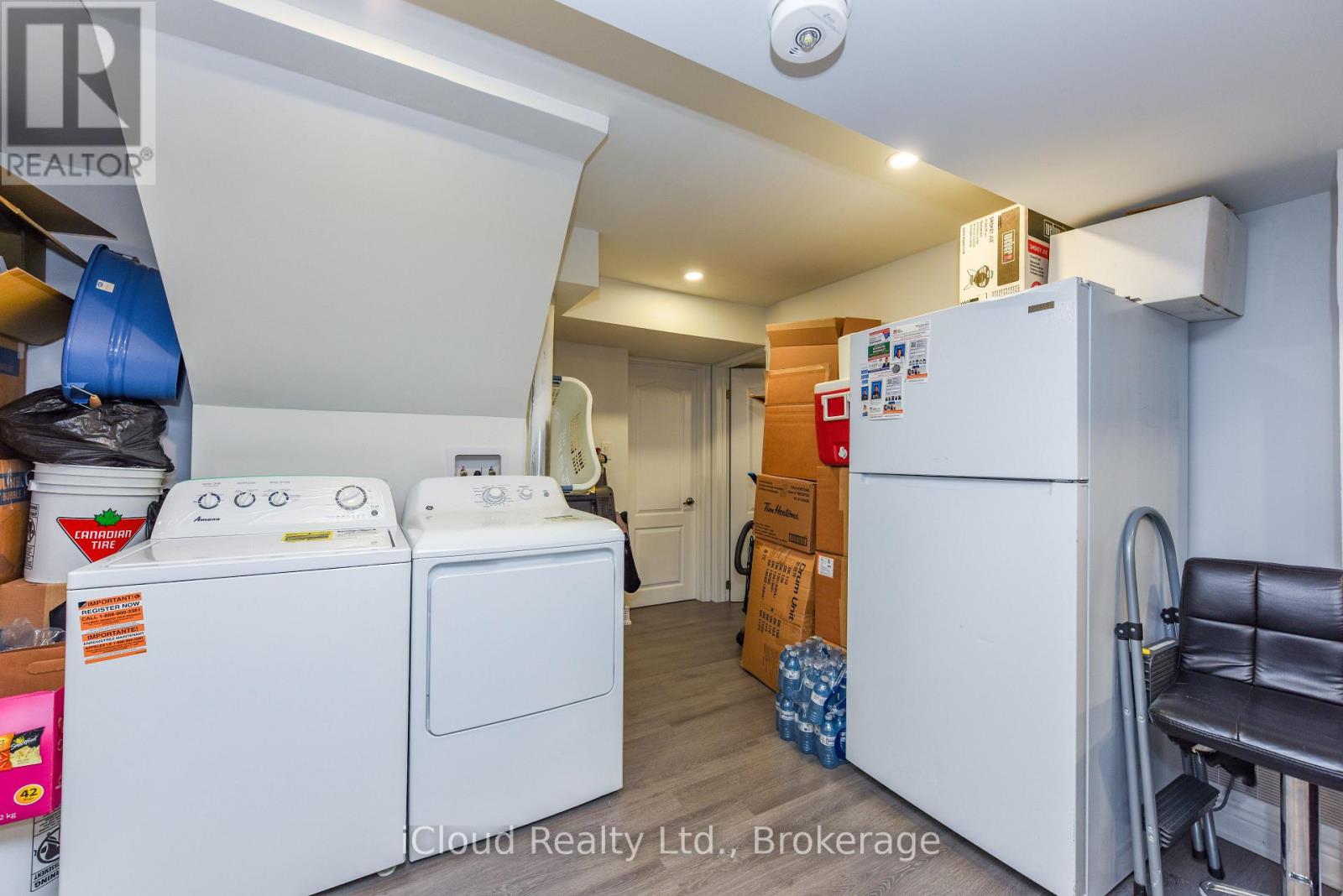 8 ST MARK PLACE - 41