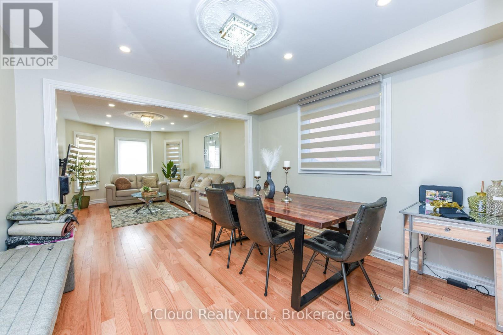 8 ST MARK PLACE - 6