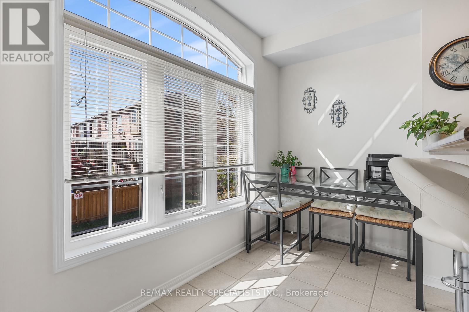 3370 REDPATH CIRCLE - 16