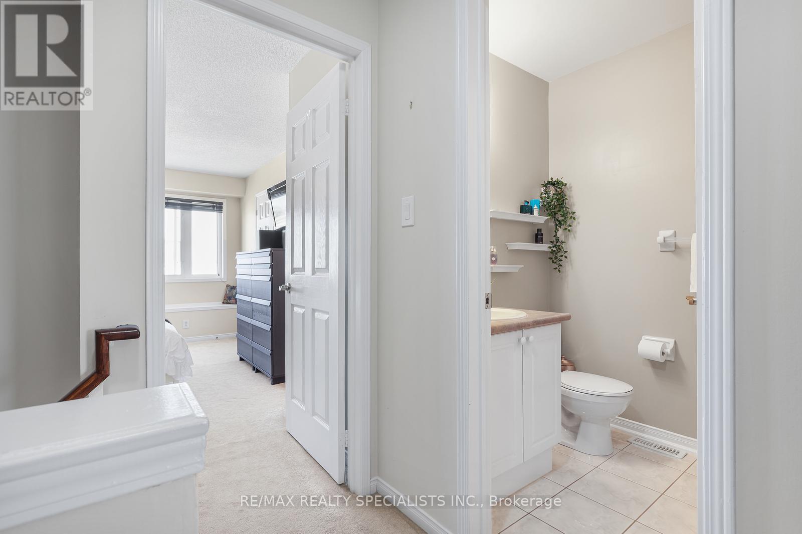 3370 REDPATH CIRCLE - 22