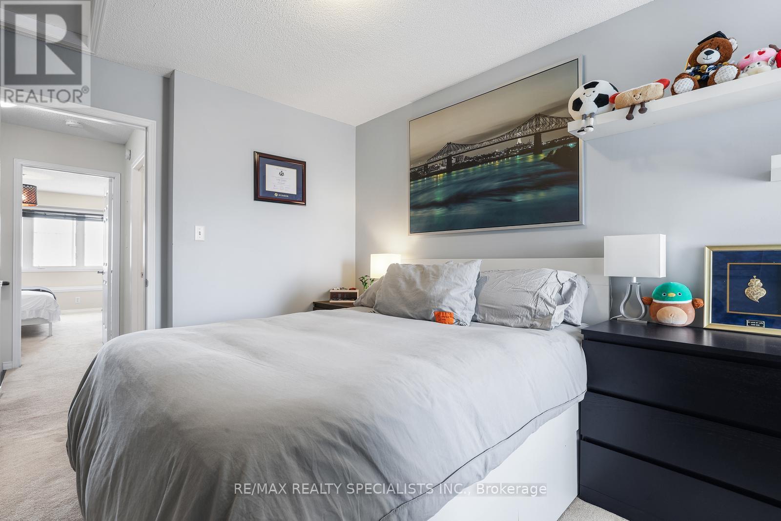 3370 REDPATH CIRCLE - 25