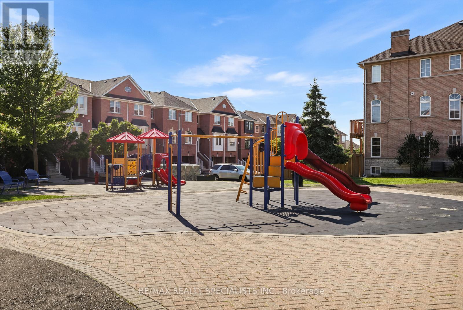 3370 REDPATH CIRCLE - 36