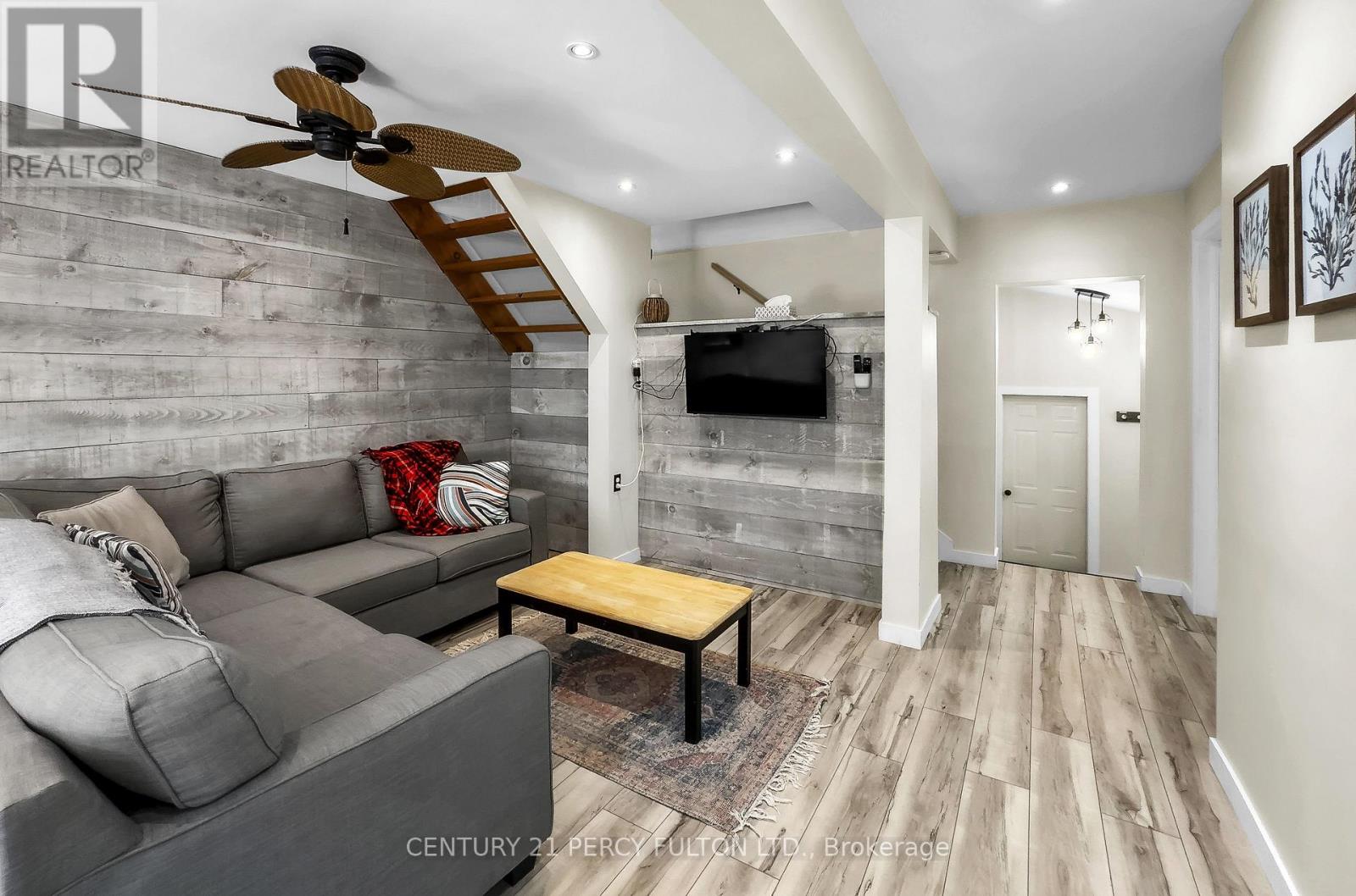 79 BROOK ROAD - 16